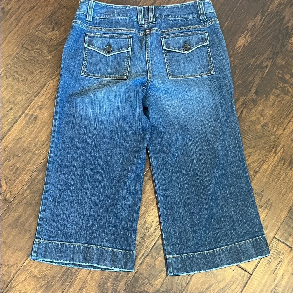 Classic Blue Denim capri - Picture 4 of 4